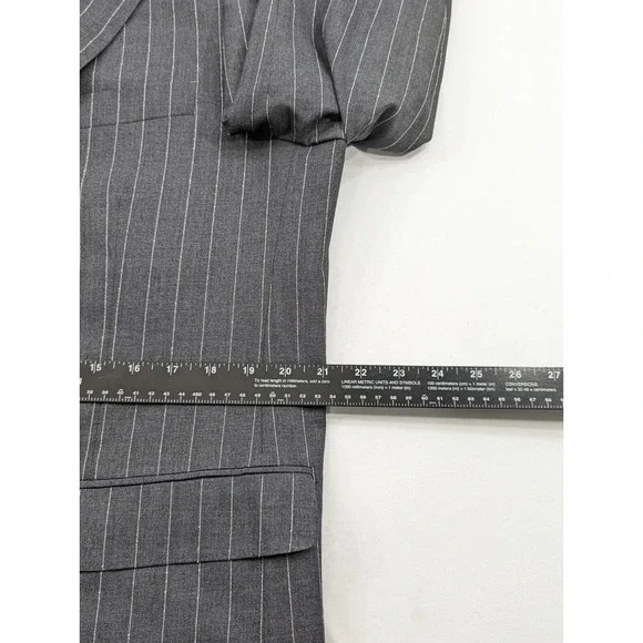 Indochino Bespoke NWT Gray Pinstripe Blazer Sport Coat‎ Two Button 100% Wool 42R